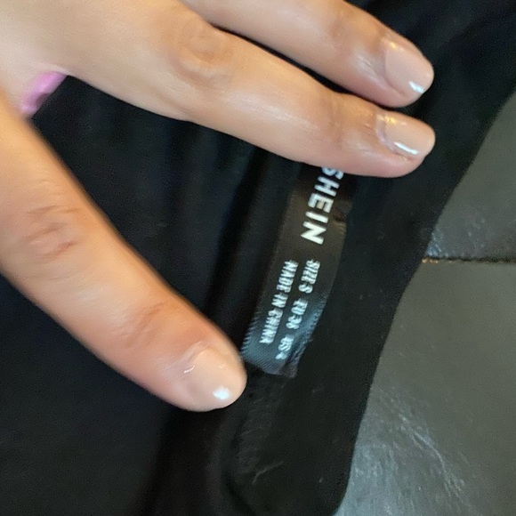 Multiple t-shirts - Picture 10 of 15